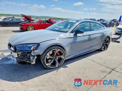 2023 AUDI RS5 WUAAWCF50PA900671 - główne zdjęcie licytacji z USA - miniatura