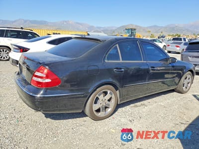 Trzecie zdjęcie samochodu z tyłu: 2003 MERCEDES-BENZ E 320 VIN:WDBUF65J83A140492 - miniatura
