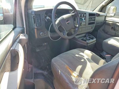 Zdjęcie 8 z 13 samochodu: 2010 GMC SAVANA G2500 VIN:1GTZGFBAXA1115874 - miniatura