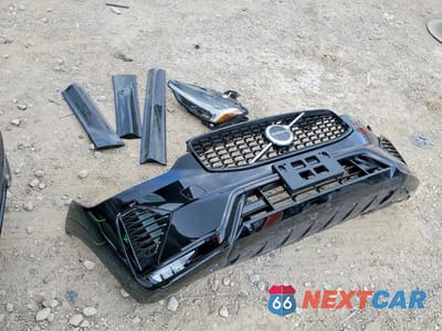 Zdjęcie 12 z 13 samochodu: 2025 VOLVO XC60 CORE VIN:YV4M12RJ3S1190294 - miniatura