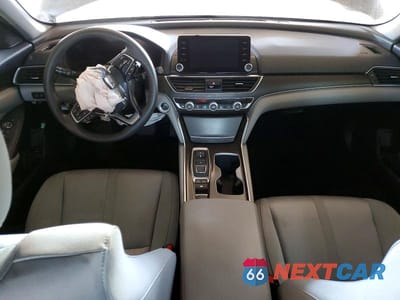 Zdjęcie 8 z 12 samochodu: 2018 HONDA ACCORD HYBRID EX VIN:1HGCV3F43JA017205 - miniatura