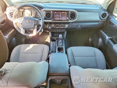 Zdjęcie 8 z 14 samochodu: 2020 TOYOTA TACOMA SR5 V6 VIN:3TMAZ5CN5LM115788 - miniatura