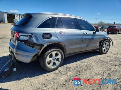 Trzecie zdjęcie samochodu z tyłu: 2018 MERCEDES-BENZ GLC 300 VIN:WDC0G4JB0JV021237 - miniatura