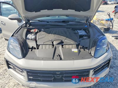Zdjęcie 12 z 14 samochodu: 2024 PORSCHE CAYENNE COUPE VIN:WP1BA2AY2RDA50506 - miniatura