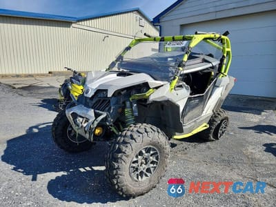 Drugie zdjęcie samochodu z przodu: 2015 CAN-AM MAVERICK UTILITY VEHICLE VIN:3JBPDAR28FJ002473 - miniatura