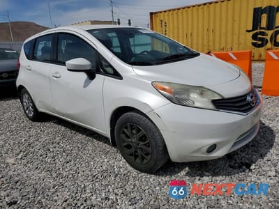 Czwarte zdjęcie samochodu z boku: 2016 NISSAN VERSA NOTE SV VIN:3N1CE2CP8GL385956 - miniatura