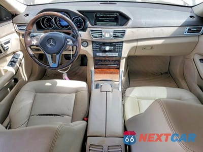 Zdjęcie 8 z 12 samochodu: 2014 MERCEDES-BENZ E 350 VIN:WDDHF5KB0EA885238 - miniatura