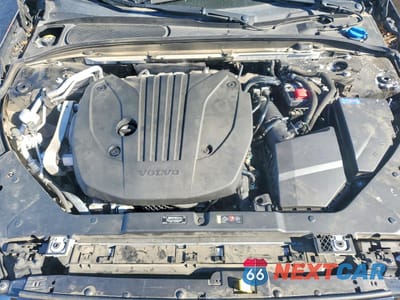 Zdjęcie 11 z 12 samochodu: 2022 VOLVO S60 B5 MOMENTUM VIN:7JRL12FZ5NG154358 - miniatura