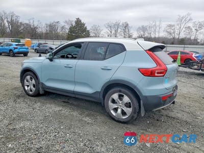 Drugie zdjęcie samochodu z przodu: 2019 VOLVO XC40 T4 MOMENTUM VIN:YV4AC2HK7K2090006 - miniatura