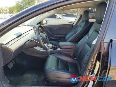 Zdjęcie 7 z 13 samochodu: 2019 TESLA MODEL 3 VIN:5YJ3E1EA9KF396049 - miniatura