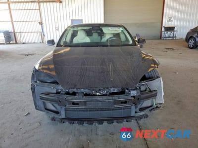 Piąte zdjęcie samochodu w środku: 2017 TESLA MODEL S VIN:5YJSA1E12HF232884 - miniatura