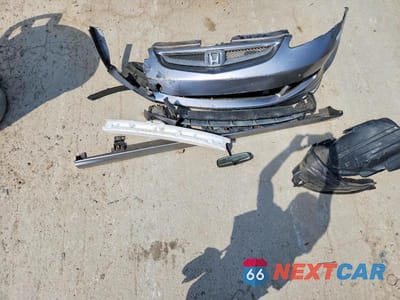 Zdjęcie 13 z 14 samochodu: 2007 HONDA FIT S VIN:JHMGD38697S038398 - miniatura