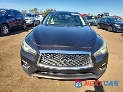 Piąte zdjęcie samochodu w środku: 2018 INFINITI Q50 3.0T LUXE VIN:JN1EV7AR4JM431029 - miniatura