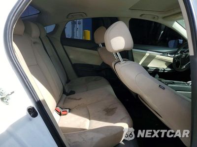 Zdjęcie 10 z 11 samochodu: 2016 HONDA CIVIC EX VIN:2HGFC2F87GH561846 - miniatura