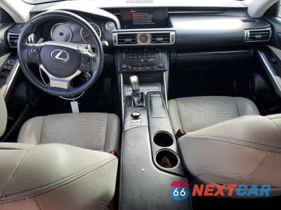 Zdjęcie 8 z 11 samochodu: 2014 LEXUS IS 250 BASE VIN:JTHBF1D2XE5006082 - miniatura