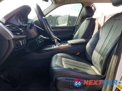 Zdjęcie 7 z 12 samochodu: 2015 BMW X5 XDRIVE35I VIN:5UXKR0C56F0K65485 - miniatura