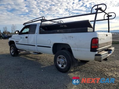 Drugie zdjęcie samochodu z przodu: 1999 DODGE RAM 2500 VIN:1B7KF2364XJ637738 - miniatura