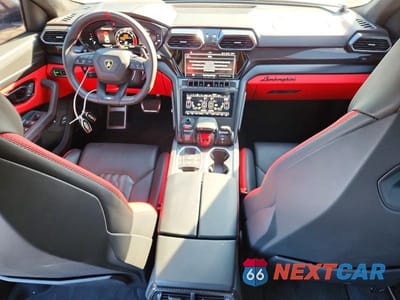 Zdjęcie 8 z 13 samochodu: 2024 LAMBORGHINI URUS S VIN:ZPBUB3ZL5RLA35194 - miniatura