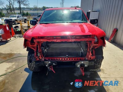 Piąte zdjęcie samochodu w środku: 2021 GMC SIERRA K1500 AT4 VIN:1GTP9EED8MZ410849 - miniatura