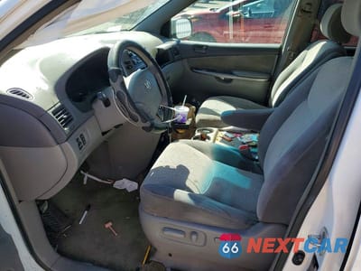 Zdjęcie 7 z 12 samochodu: 2007 TOYOTA SIENNA LE 8-PASSENGER VIN:5TDZK23C17S034250 - miniatura