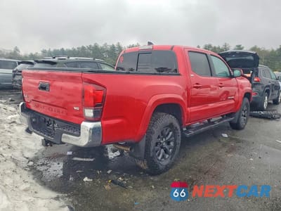 Trzecie zdjęcie samochodu z tyłu: 2021 TOYOTA TACOMA SR5 V6 VIN:3TMCZ5AN6MM411884 - miniatura