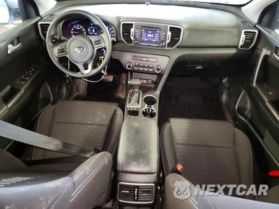 Zdjęcie 8 z 14 samochodu: 2018 KIA SPORTAGE LX VIN:KNDPMCAC9J7347414 - miniatura