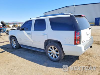 Drugie zdjęcie samochodu z przodu: 2011 GMC YUKON DENALI VIN:1GKS1EEF1BR399777 - miniatura