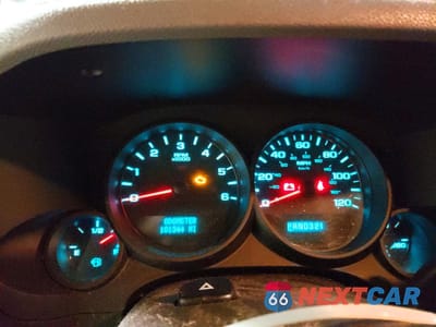 Zdjęcie 9 z 12 samochodu: 2010 CHEVROLET SILVERADO K1500 LS VIN:3GCRKREA9AG265066 - miniatura