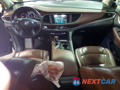 Zdjęcie 8 z 13 samochodu: 2018 BUICK ENCLAVE AVENIR VIN:5GAEVCKW0JJ199915 - miniatura