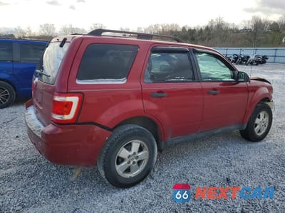 Trzecie zdjęcie samochodu z tyłu: 2011 FORD ESCAPE XLT VIN:1FMCU0D77BKA19334 - miniatura