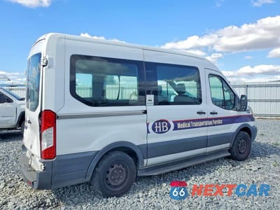 Trzecie zdjęcie samochodu z tyłu: 2016 FORD TRANSIT 150 UTILITY / SERVICE VAN VIN:1FTYE1CM9GKA88618 - miniatura