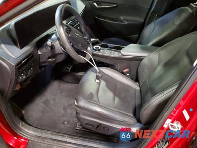 Zdjęcie 7 z 13 samochodu: 2024 KIA EV6 WIND VIN:KNDC34LA4R5198615 - miniatura