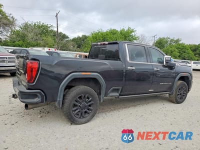 Trzecie zdjęcie samochodu z tyłu: 2021 GMC SIERRA K2500 DENALI VIN:1GT49REY6MF234978 - miniatura