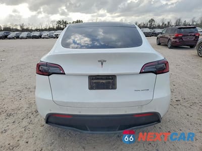Zdjęcie 6 z 13 samochodu: 2022 TESLA MODEL Y VIN:7SAYGDEE8NA010875 - miniatura