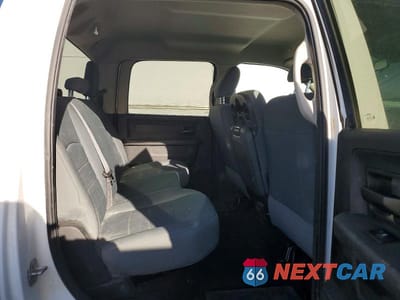 Zdjęcie 10 z 11 samochodu: 2018 RAM 2500 ST VIN:3C6UR5HJ7JG317151 - miniatura