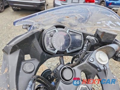 Zdjęcie 7 z 8 samochodu: 2022 KAWASAKI EX400 VIN:JKAEXKH16NDAH4252 - miniatura