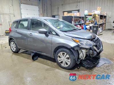 Czwarte zdjęcie samochodu z boku: 2017 NISSAN VERSA NOTE SV VIN:3N1CE2CPXHL359411 - miniatura