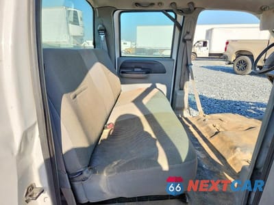 Zdjęcie 10 z 13 samochodu: 2005 FORD F350 SUPER DUTY UTILITY / SERVICE TRUCK VIN:1FTWW32P35EC45938 - miniatura