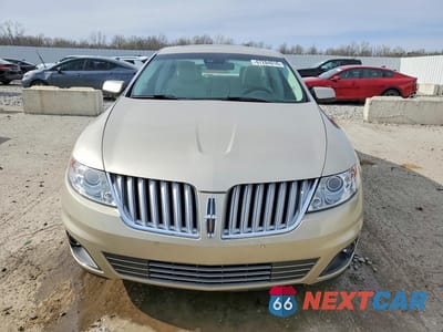 Piąte zdjęcie samochodu w środku: 2011 LINCOLN MKS VIN:1LNHL9DR2BG614903 - miniatura