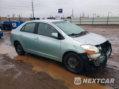 Czwarte zdjęcie samochodu z boku: 2008 TOYOTA YARIS BASE VIN:JTDBT903281272263 - miniatura