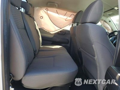 Zdjęcie 10 z 12 samochodu: 2023 TOYOTA TACOMA SR V6 VIN:3TMCZ5AN7PM561166 - miniatura