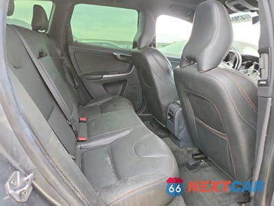 Zdjęcie 10 z 11 samochodu: 2016 VOLVO XC60 T6 PLATINUM VIN:YV449MRM2G2903881 - miniatura