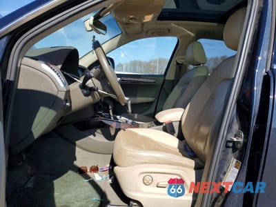 Zdjęcie 7 z 11 samochodu: 2012 AUDI Q5 PREMIUM PLUS VIN:WA1LFBFP3CA046698 - miniatura