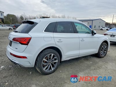Trzecie zdjęcie samochodu z tyłu: 2024 AUDI Q5 PREMIUM PLUS 45 VIN:WA1EAAFY4R2149738 - miniatura