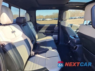 Zdjęcie 10 z 11 samochodu: 2022 FORD F150 LIGHTNING PRO VIN:1FT6W1EV7NWG03499 - miniatura