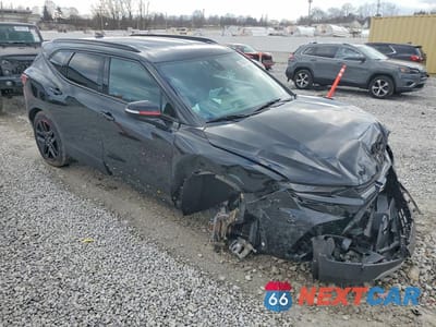 Czwarte zdjęcie samochodu z boku: 2022 CHEVROLET BLAZER 2LT VIN:3GNKBHR49NS151398 - miniatura