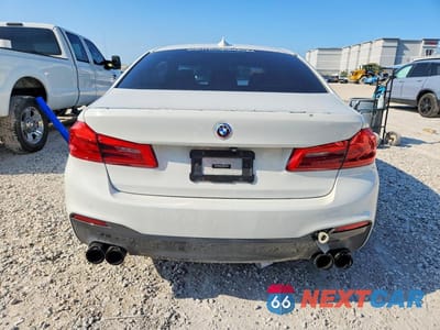 Zdjęcie 6 z 12 samochodu: 2019 BMW 540 I VIN:WBAJE5C55KWE66372 - miniatura