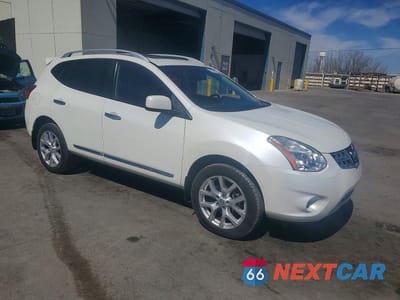 Czwarte zdjęcie samochodu z boku: 2011 NISSAN ROGUE S VIN:JN8AS5MVXBW306385 - miniatura