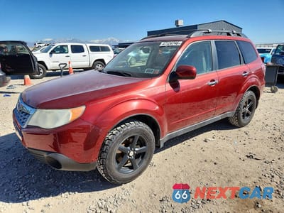 2011 SUBARU FORESTER 2.5X PREMIUM JF2SHADC1BG768996 - główne zdjęcie licytacji z USA - miniatura