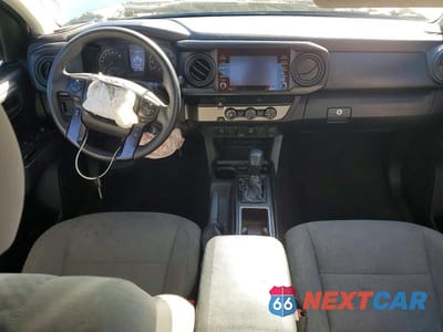 Zdjęcie 8 z 12 samochodu: 2021 TOYOTA TACOMA SR VIN:3TYRX5GN8MT008002 - miniatura